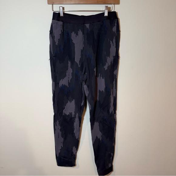 lululemon athletica Robert Geller collaboration Black Sweatpants Joggers - Picture 5 of 14